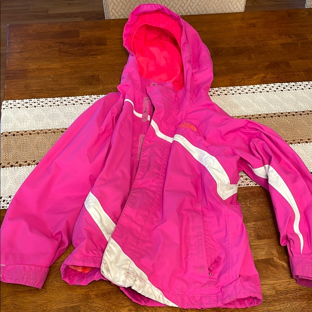 The North Face Girls XS Hyvent Rainjacket